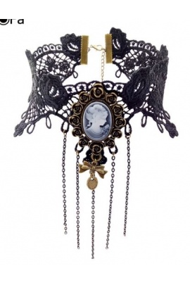 om-13781_cameo_5_hanging_chains